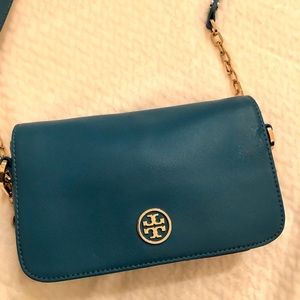 Tory Burch blue cross body bag with gold chain